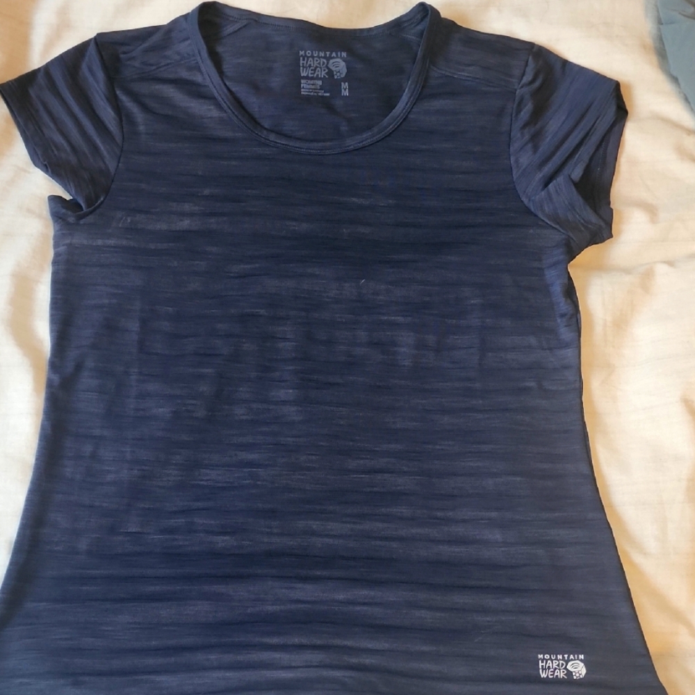 Mountain Hardwear Women's Blue Top - cap sleeves - size medium - NWOT